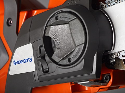 Husqvarna-136Li-05.jpg