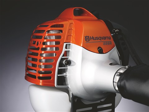 Husqvarna-226-05.jpg