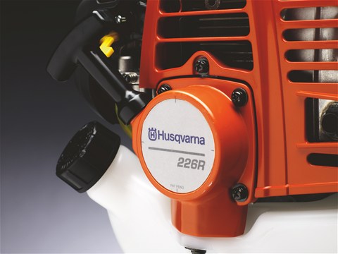 Husqvarna-226-06.jpg